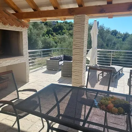 Orange Tree House Holiday home *