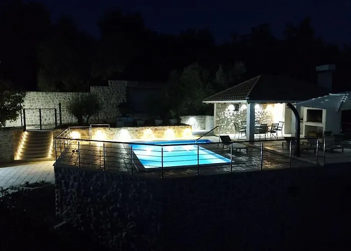 Orange Tree House بيت للعطل